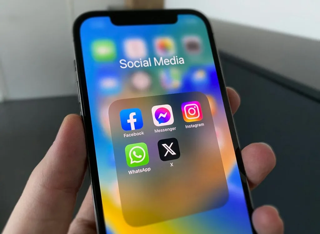 Hiring a Social Media Marketing Consultant: What to Actually Check